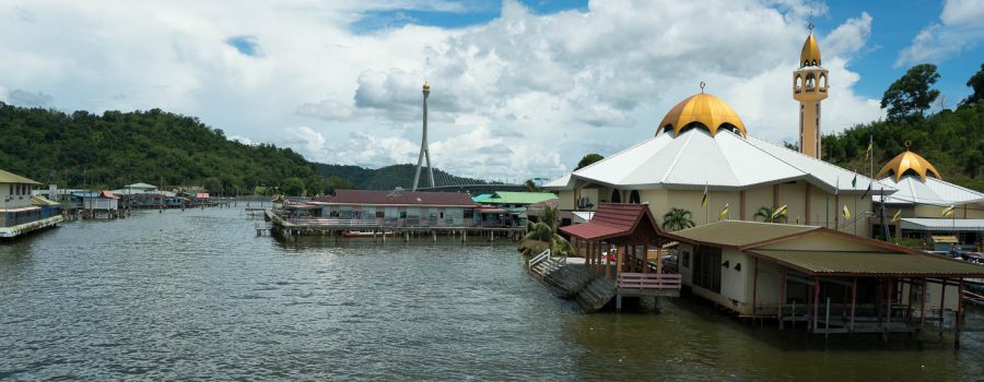 Kampong Ayer and Mosque in Brunei